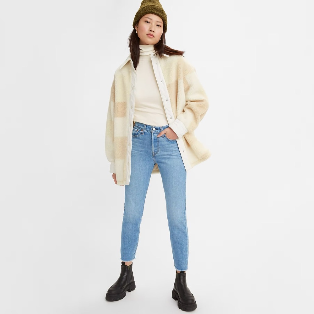 Levi 501 Wedgie Ankle Jean